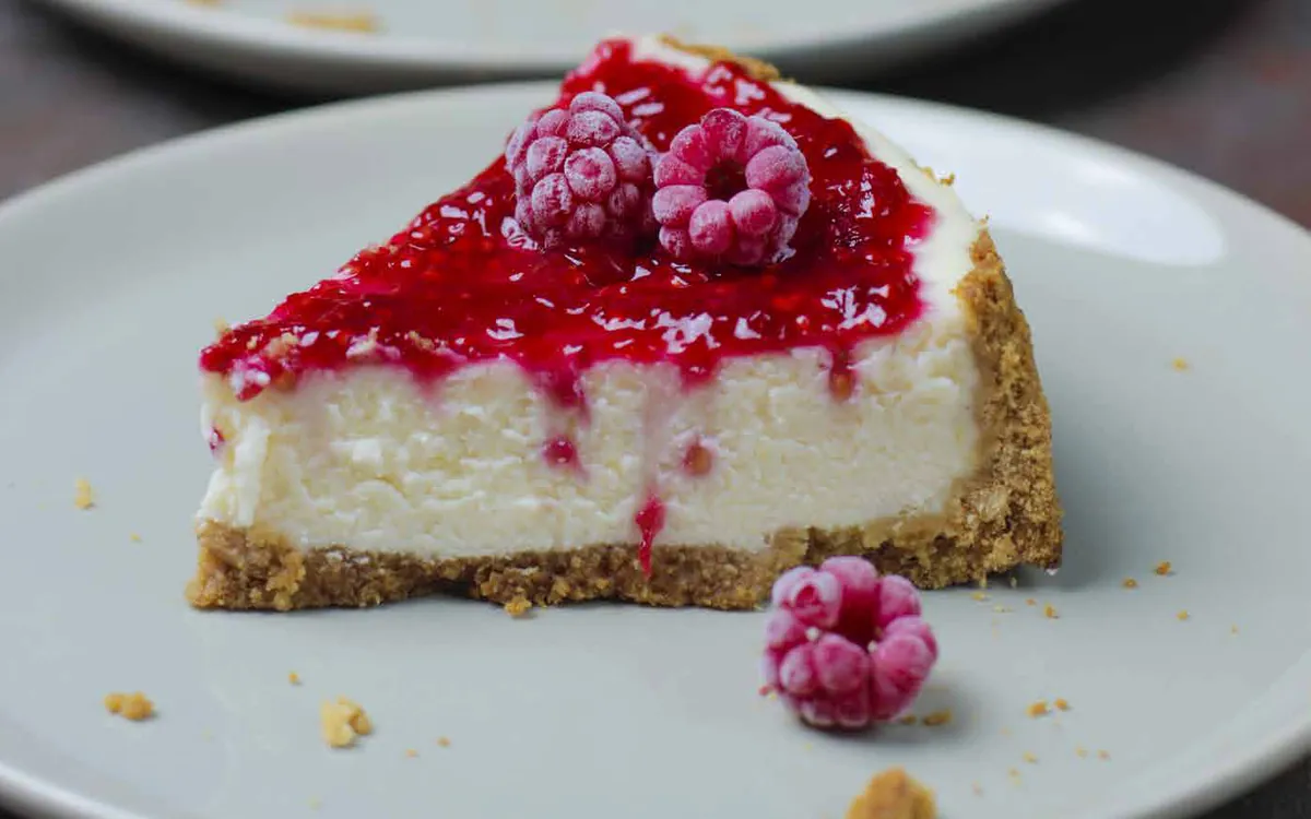 Cheesecake con frutos rojos